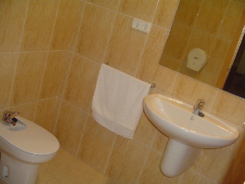 Hostal Vimar La Llosa エクステリア 写真